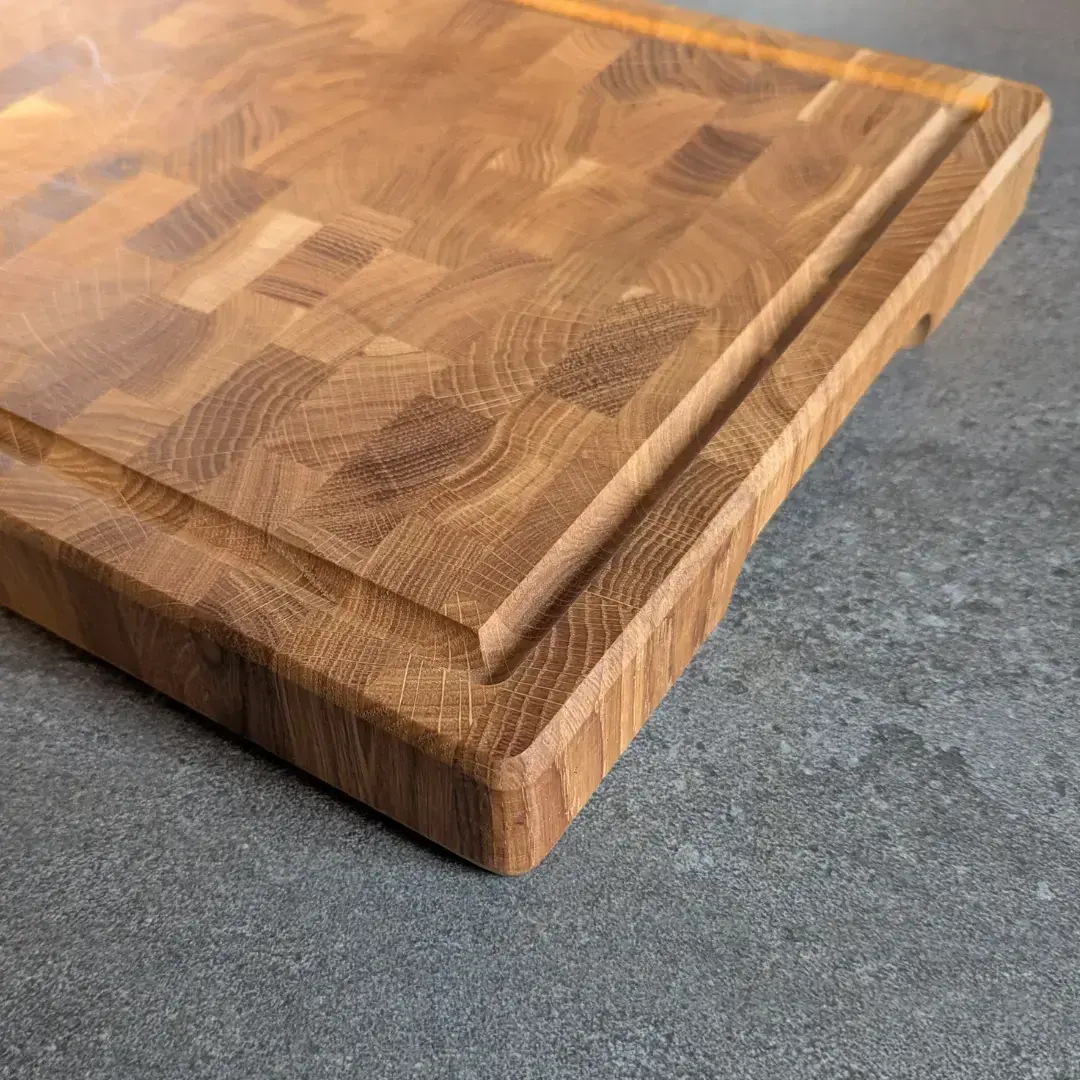 Baumkrone_Scheidebrett_Saftrinne Schneidebrett_Baumkrone_Eichenstirnholz Schneidebrett Holz Holzschneidebrett Kuechenbrett