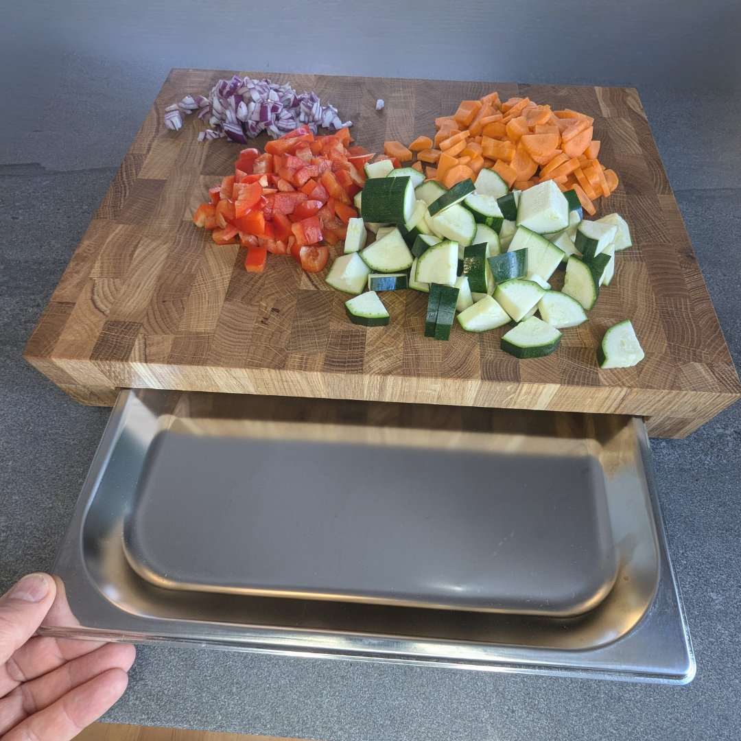 Schneidebrett_Baumkrone_Eichenstirnholz Schale