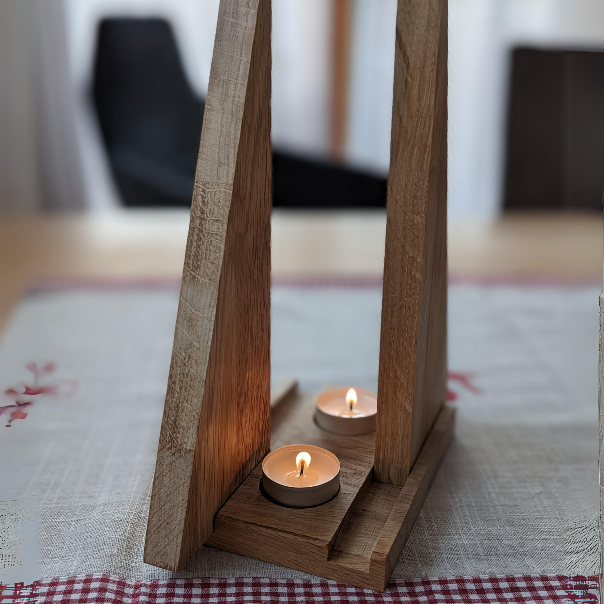 Design Kerzenständer in Christbaumform