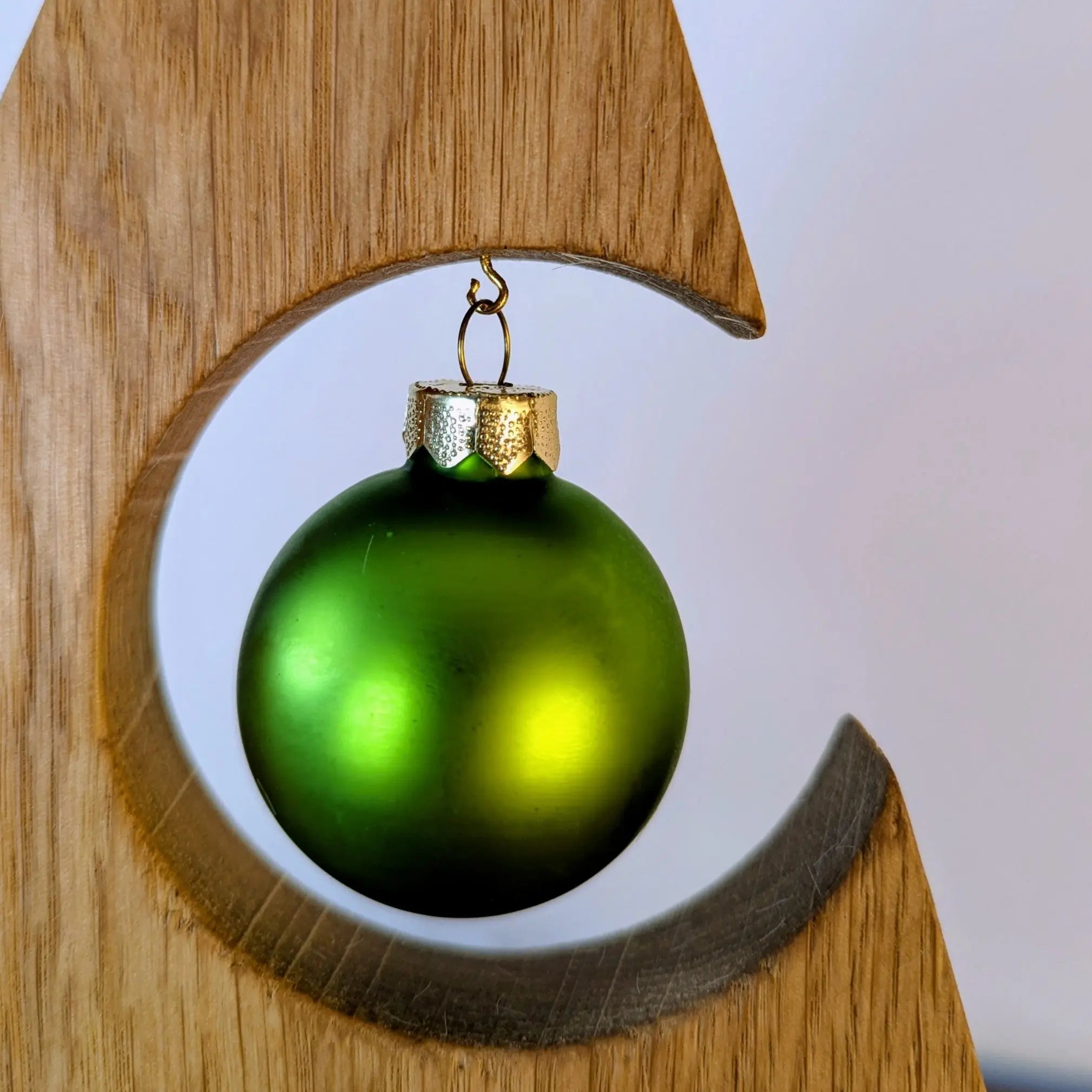 Deko-Weihnachtsbaum aus Eiche - für 2 oder 3 Kugeln - Baumkrone