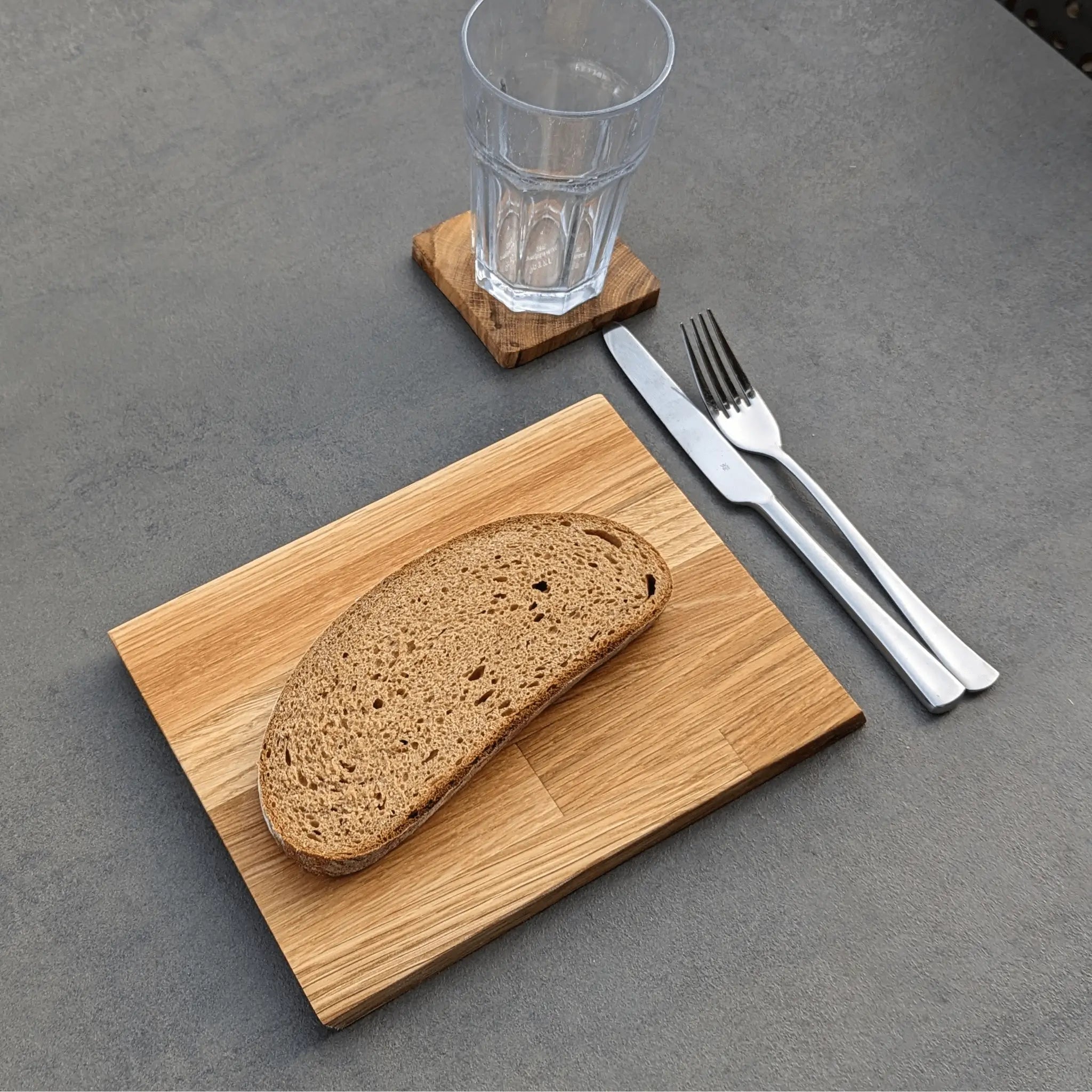 Frühstücksbrettchen aus Eichenholz - Baumkrone